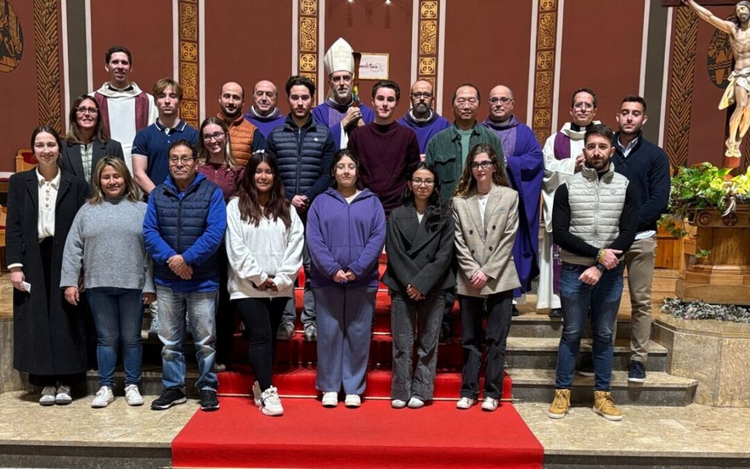 SANT FELIU. L’Església de Sant Feliu acull els catecúmens per a ser batejats la propera Pasqua