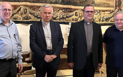 El bisbe Sergi Gordo i l’arquebisbe Joan Planellas es reuneixen per tractar temes de la Conferència Episcopal Tarraconense